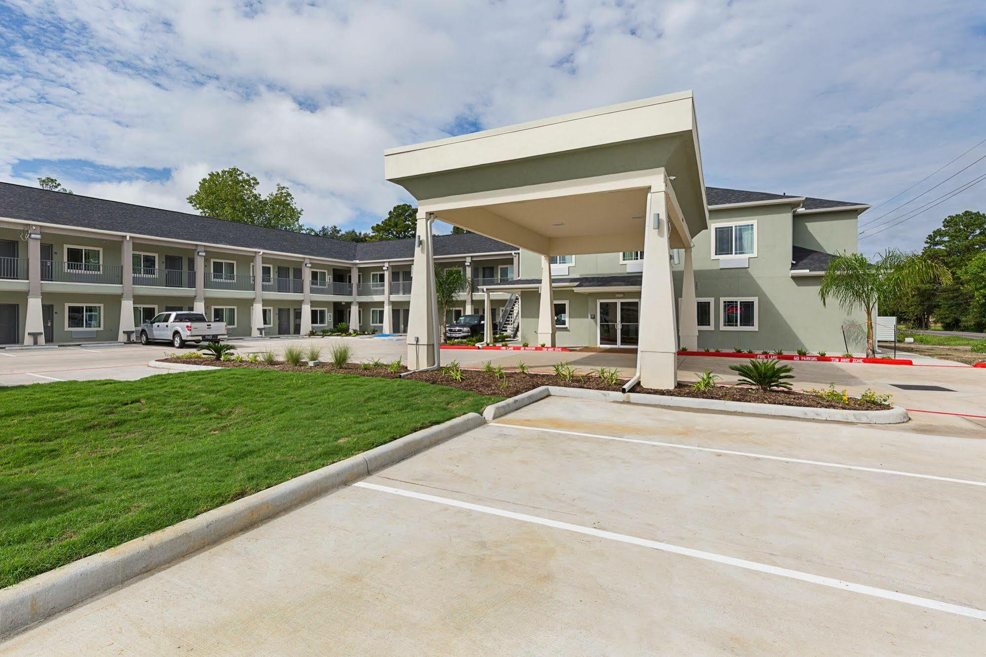 Scottish Inns & Suites - Crosby 외부 사진